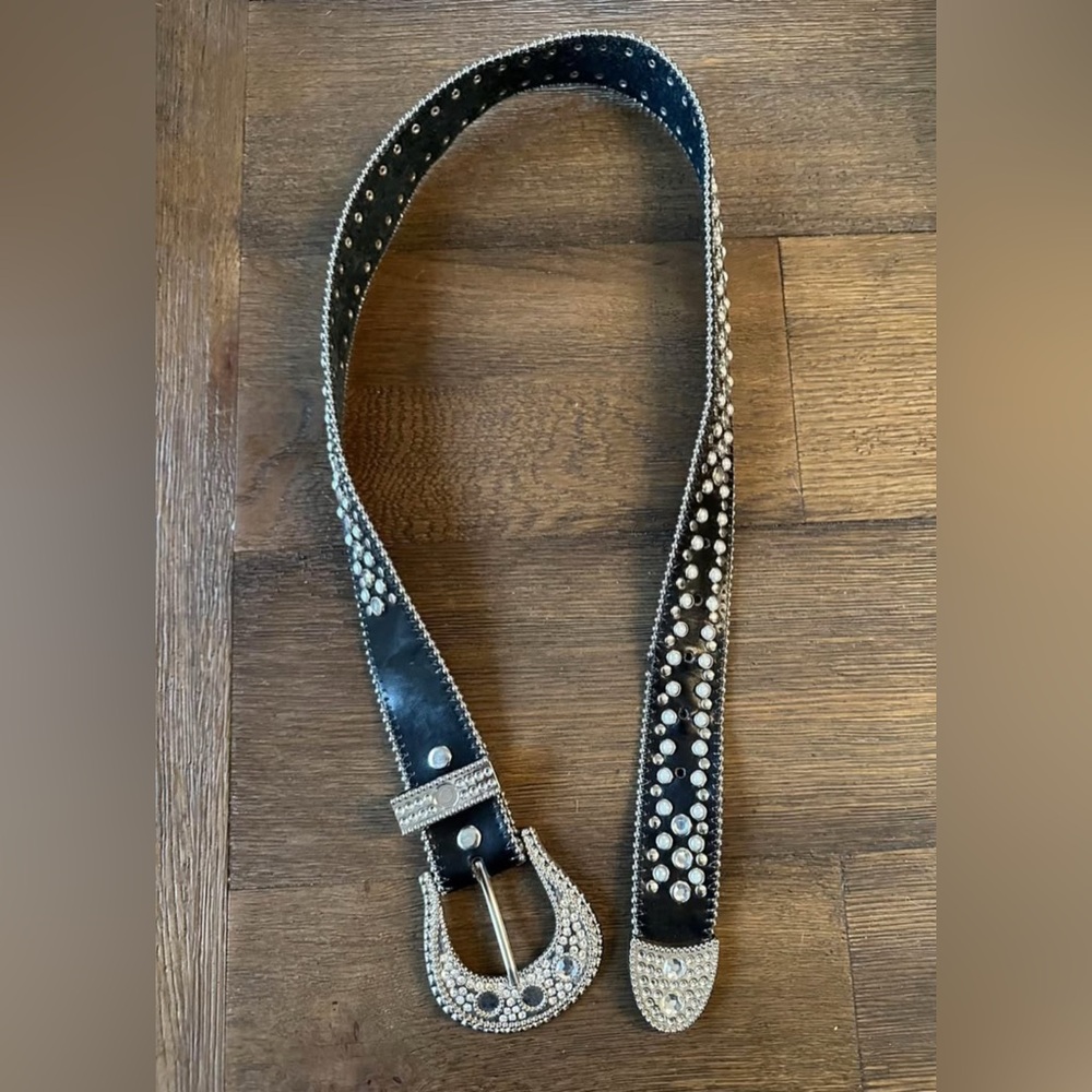 Ladies 30 Black Bling Leather Rhinestone Western Belt